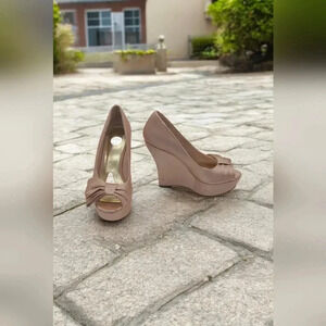 Paris Hilton pink satin Wedges Shelly sz 7.5